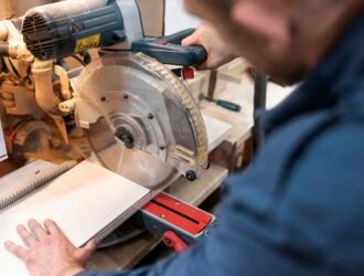 How to Choose the Best Saw Blade for Cutting Metal