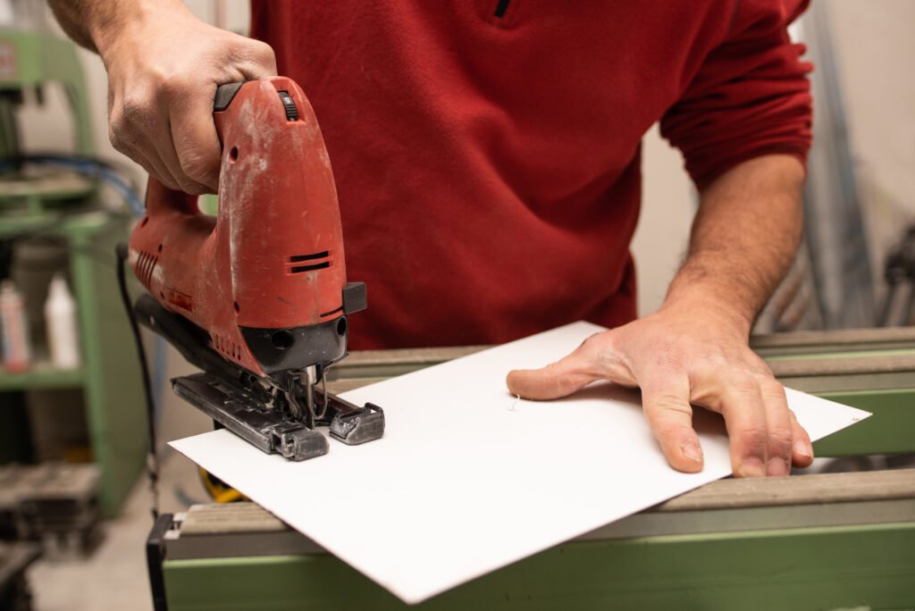 Applications of Oscillating Tool Blades with Carbide Tips