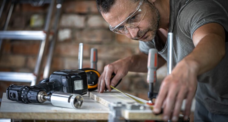 Portable vs. Stationary Table Saws