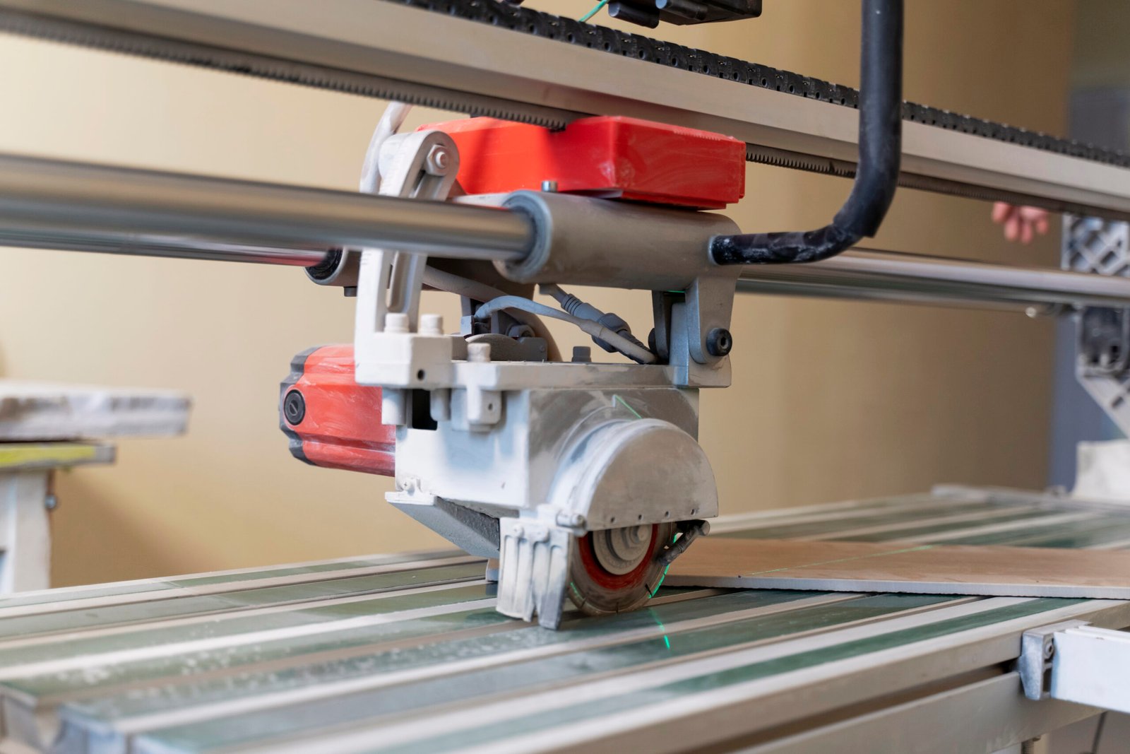 Top 10 Saw Blade Machines for Cutting Metal in 2025
